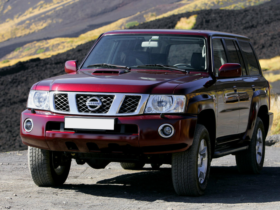 Коврики текстильные "Классик" для Nissan Patrol V (suv / Y61) 2004 - 2010, темно-серые, 3шт.