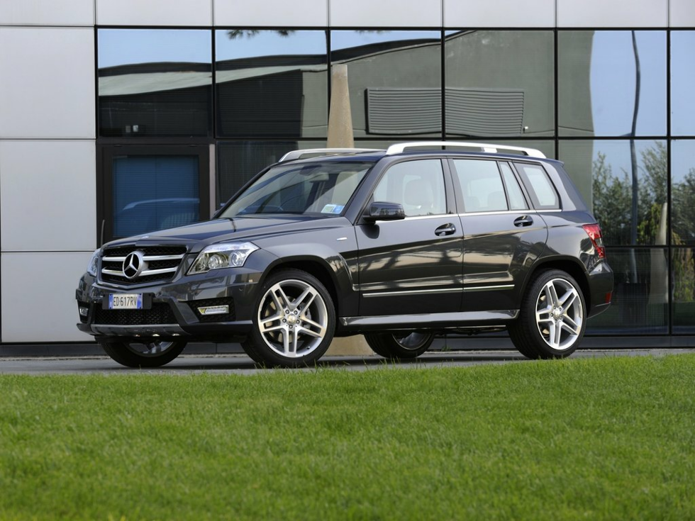 Коврики текстильные "Стандарт" для Mercedes-Benz GLK-Class (suv / X204) 2008 - 2012, черные, 4шт.